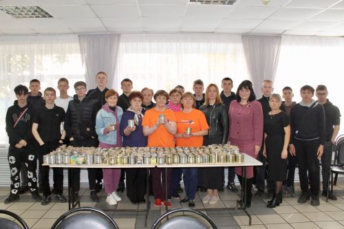 В Алексеевском аграрном колледже прошла акция по изготовлению окопных свечей