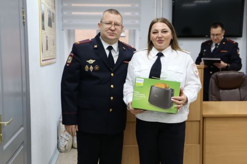 В Алексеевском районе отмечены лучшие полицейские