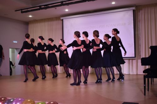 В Алексеевской детской школе искусств прошел душевный концерт ко Дню матери