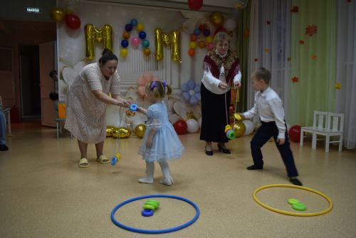 В Алексеевском приюте «Забота» чествовали мам и бабушек