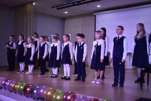 В Алексеевской детской школе искусств прошел душевный концерт ко Дню матери