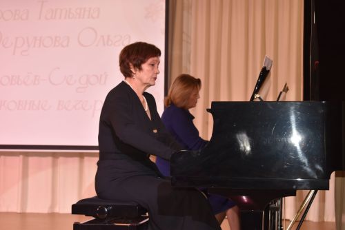 В Алексеевской детской школе искусств прошел душевный концерт ко Дню матери