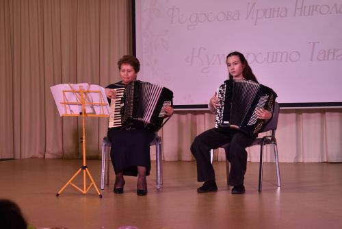 В Алексеевской детской школе искусств прошел душевный концерт ко Дню матери