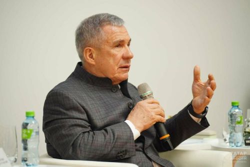 Минниханов распорядился о независимой экспертизе спорного проекта птицефабрики