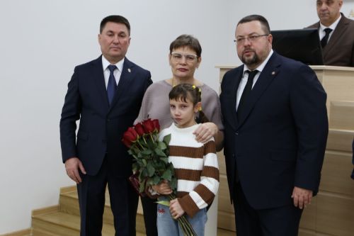 Как Алексеевский район встретил праздник добрыми делами и памятью о героях