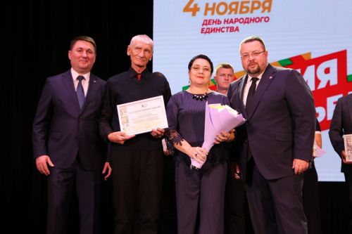 Как Алексеевский район встретил праздник добрыми делами и памятью о героях