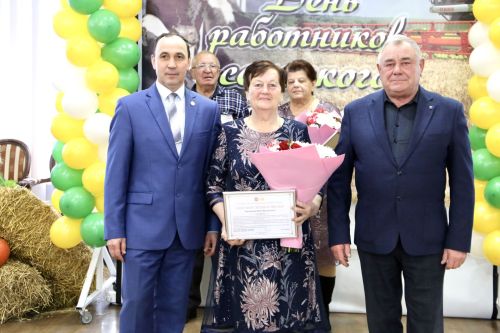 В Алексеевском районе чествовали передовиков агропромышленного комплекса