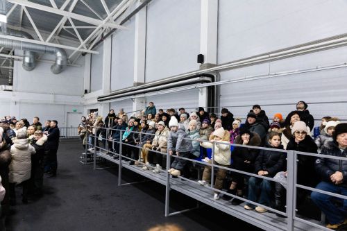 «Бурлеск» на льду: в «Алекс-Арене» прошло грандиозное новогоднее шоу