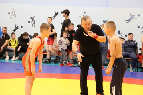 В Алексеевском прошли соревнования по вольной борьбе, посвящённые памяти участника СВО