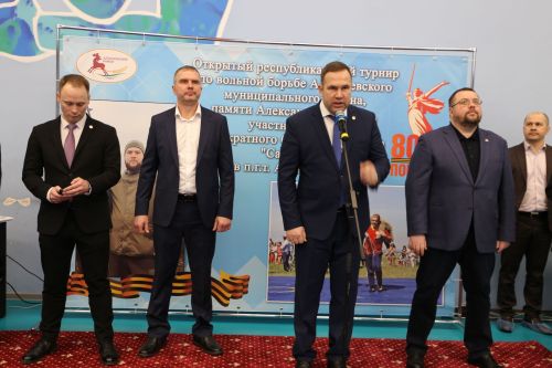 В Алексеевском прошли соревнования по вольной борьбе, посвящённые памяти участника СВО