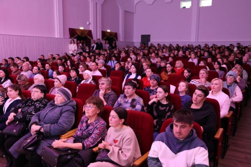 В Алексеевском состоялся благотворительный концерт в поддержку участников СВО