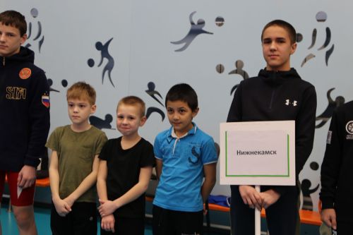В Алексеевском прошли соревнования по вольной борьбе, посвящённые памяти участника СВО