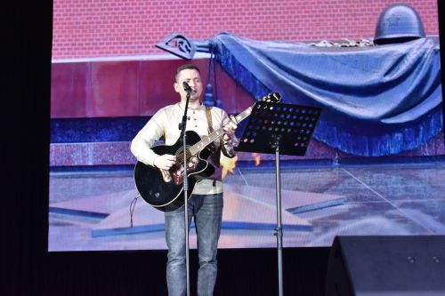 В Алексеевском состоялся благотворительный концерт в поддержку участников СВО