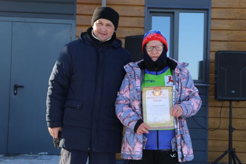 Больше трехсот человек приняло участие в «Лыжне России»