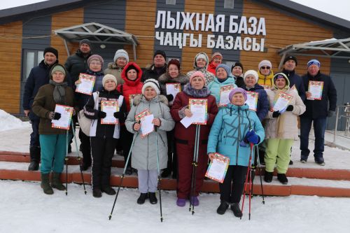 Больше трехсот человек приняло участие в «Лыжне России»