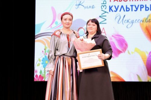 В Алексеевском районе отметили День работников культуры