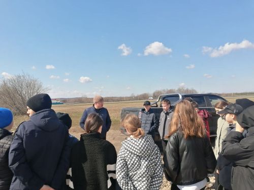 Школьники Алексеевского района узнали секреты успешного фермерства
