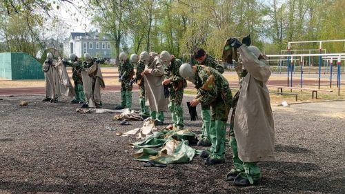 Команды из Алексеевского отличились на военно-патриотической игре