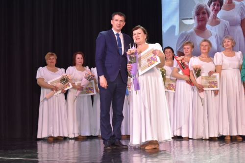 В Алексеевском состоялся юбилейный концерт «Элиты» и «Золотой молодости»
