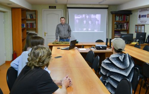 Школьники Алексеевского изучили историю пограничников-земляков