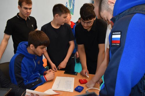 В Алексеевском прошел 19-й межмуниципальный турнир по вольной борьбе