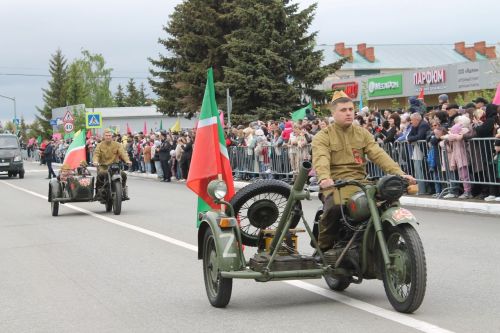 В Алексеевском прошёл трогательный парад в честь Дня Победы