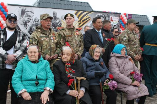 В Алексеевском прошёл трогательный парад в честь Дня Победы