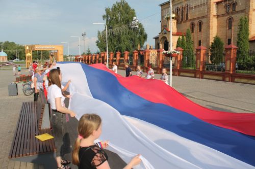 В Алексеевском ярко отметили День России