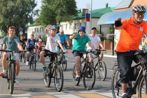 В Алексеевском ярко отметили День России