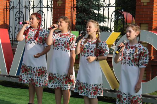 В Алексеевском ярко отметили День России