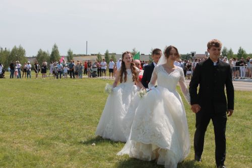 На Сабантуе чествовали золотые и молодые семьи: мудрость и любовь через десятилетия