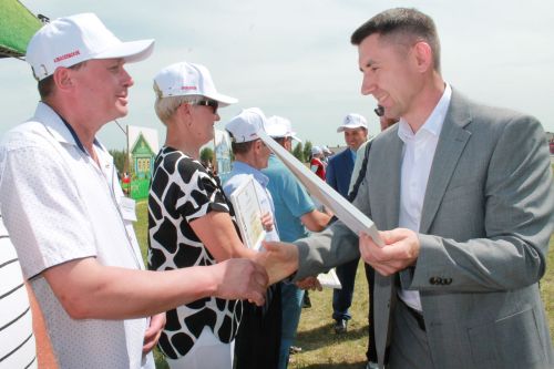 В Алексеевском ярко отпраздновали Сабантуй