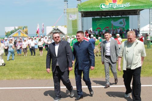 В Алексеевском ярко отпраздновали Сабантуй