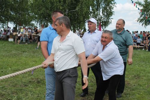 Сабантуй в Среднетиганском сельском поселении собрал гостей со всего Татарстана