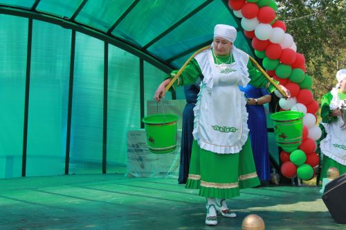 Сабантуй в Среднетиганском сельском поселении собрал гостей со всего Татарстана