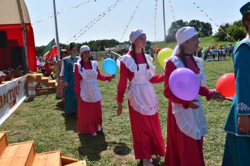 Жители села Мокрые Курнали отпраздновали Сабантуй