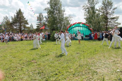Сабантуй в Среднетиганском сельском поселении собрал гостей со всего Татарстана
