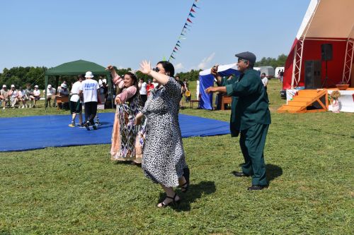 Жители села Мокрые Курнали отпраздновали Сабантуй