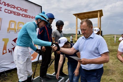 В Алексеевском районе впервые прошли масштабные скачки
