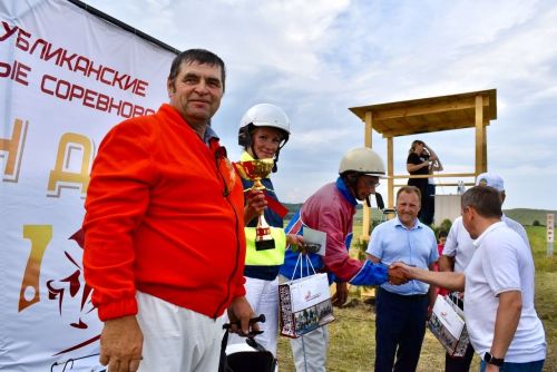 В Алексеевском районе впервые прошли масштабные скачки