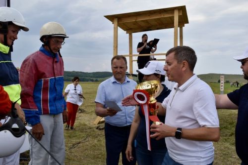 В Алексеевском районе впервые прошли масштабные скачки