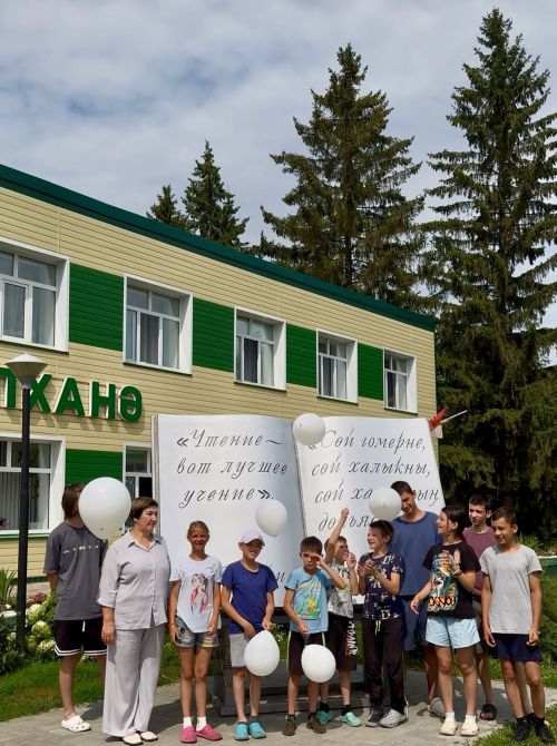 Алексеевская библиотека провела час памяти «Ангелы Донбасса»