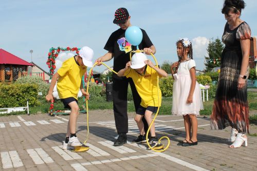 Праздник любви и семейного тепла прошёл в приюте «Забота»