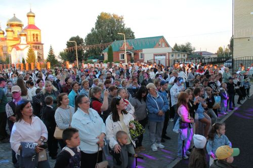 В Алексеевском отметили День государственного флага и чествовали таланты