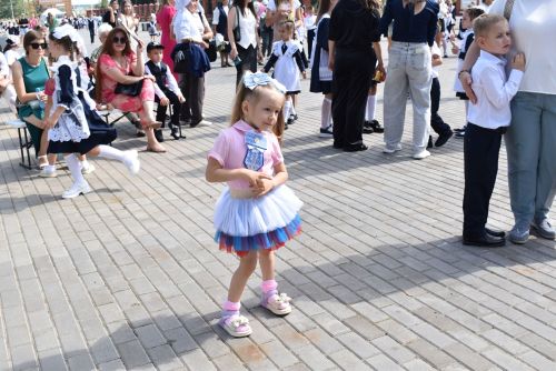 Праздник для школьников прошел на Соборной площади