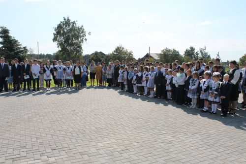 В Алексеевском районе открыли обновленную Сахаровскую школу
