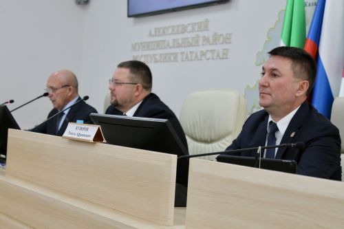 В Алексеевском районе состоялось первое заседание Совета пятого созыва