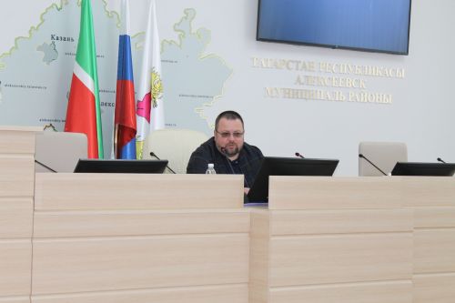 В Алексеевском состоялась встреча с трудовыми коллективами сферы ЖКХ и сетевых организаций
