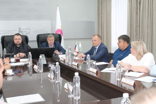 Искали плохие дороги, а нашли повод для гордости