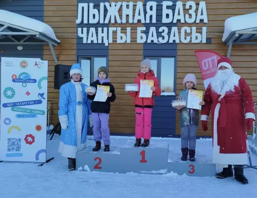 Юные и взрослые лыжники Алексеевского района вышли на старт «Ура, каникулы!»